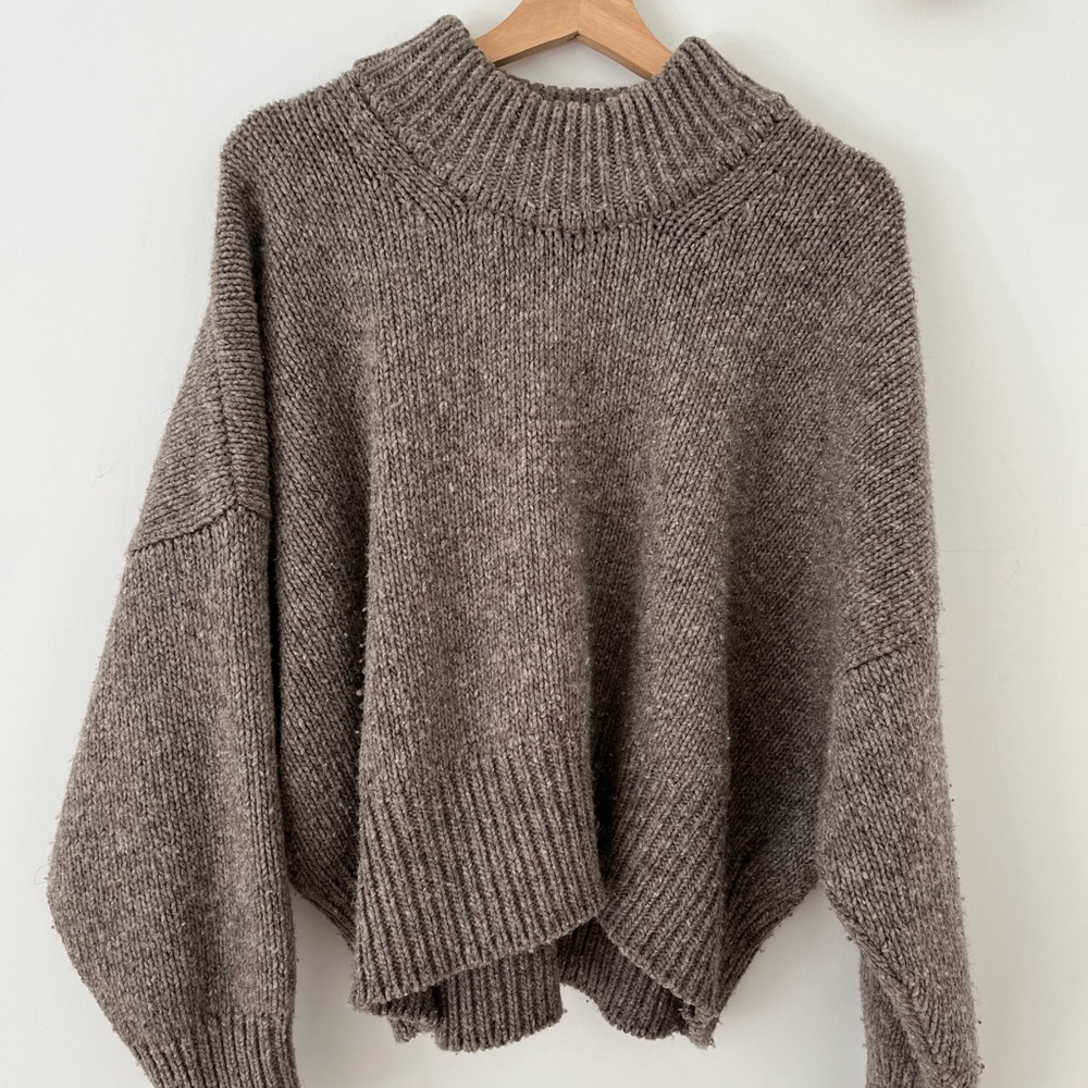 Babaa wool pull over sweater